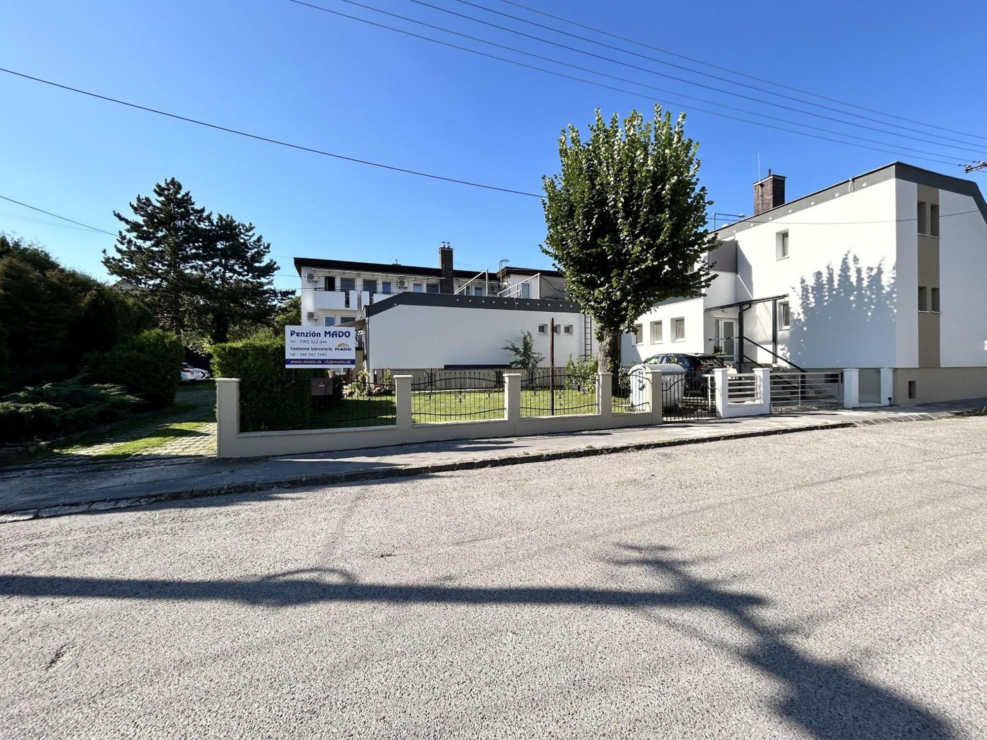 Penzion Mado I Bojnice Bagian luar foto